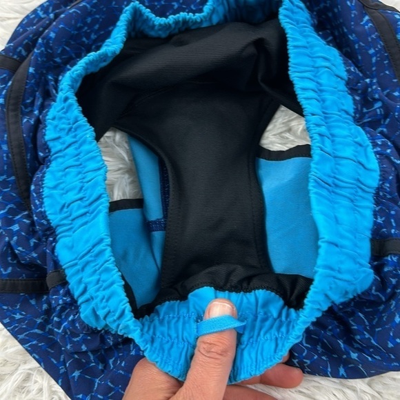 Lululemon Tracker Short III Samba Snake Kayak Blue Hero Blue - Picture 3 of 5